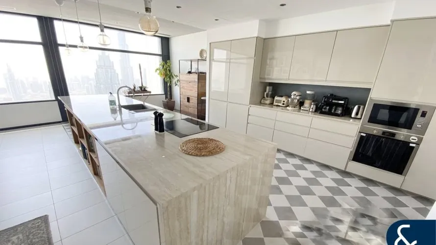 Apartamento de 2 dormitorios en DIFC, UAE No. 139 № 4