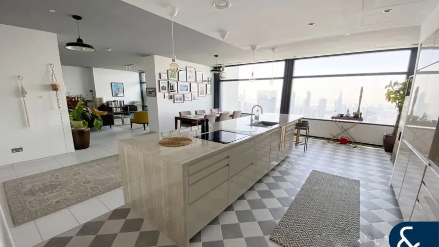 Apartamento de 2 dormitorios en DIFC, UAE No. 139 № 2