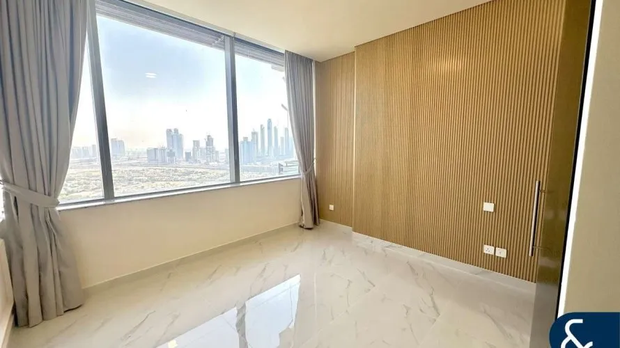Apartamento de 3 dormitorios en DIFC, UAE No. 119 № 8