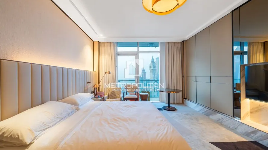 Apartamento de 2 dormitorios en DIFC, UAE No. 115 № 23