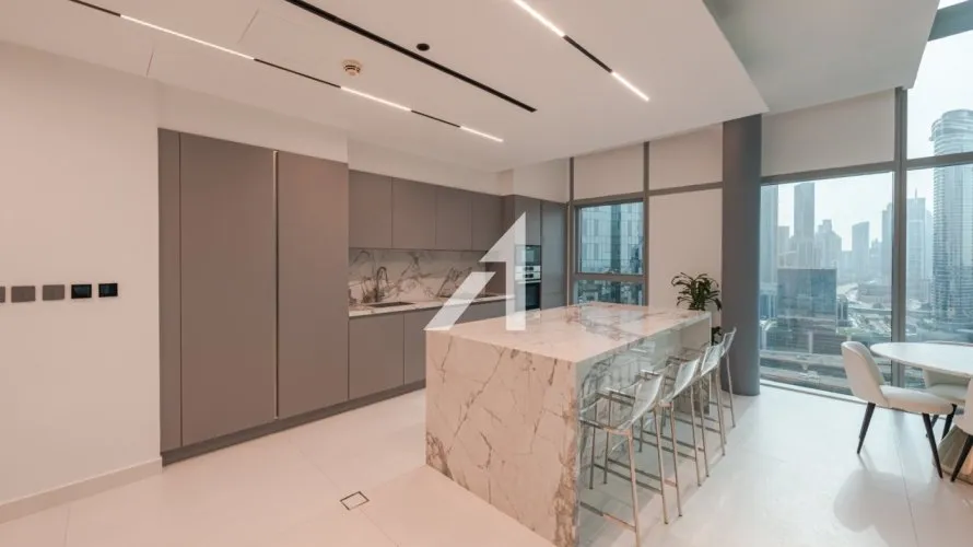 Apartamento de 2 dormitorios en DIFC, UAE No. 161 № 1