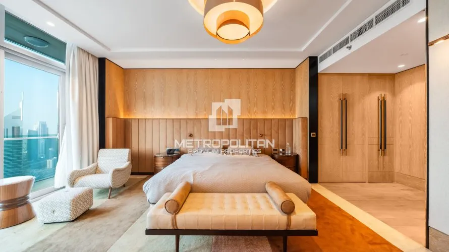 Apartamento de 2 dormitorios en DIFC, UAE No. 115 № 24