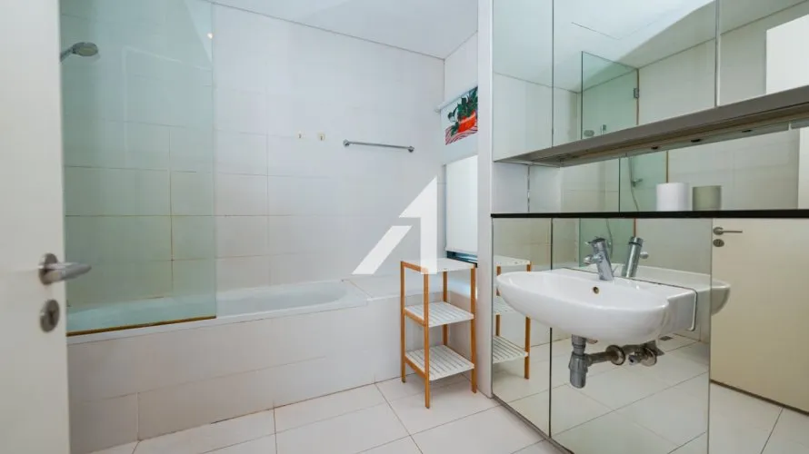 Apartamento de 2 dormitorios en DIFC, UAE No. 167