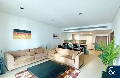 Apartamento de 1 dormitorio en LIBERTY HOUSE TOWER DIFC, UAE No. 131