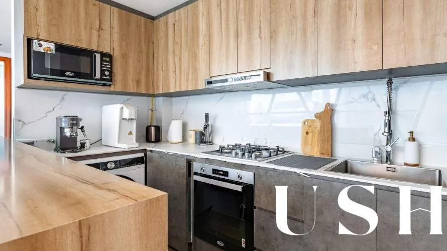 Apartamento de 2 dormitorios en Park Towers, UAE No. 68 № 5