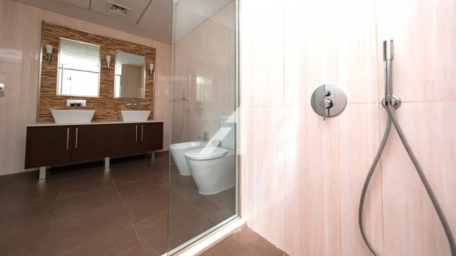 Apartamento de 3 dormitorios en DIFC, UAE No. 183 № 18