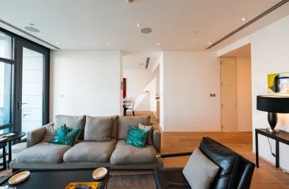 Apartamento de 2 dormitorios en DIFC, UAE No. 86