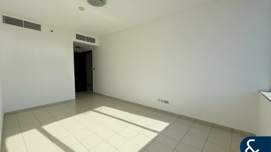 Apartamento de 2 dormitorios en DIFC, UAE No. 134 № 9