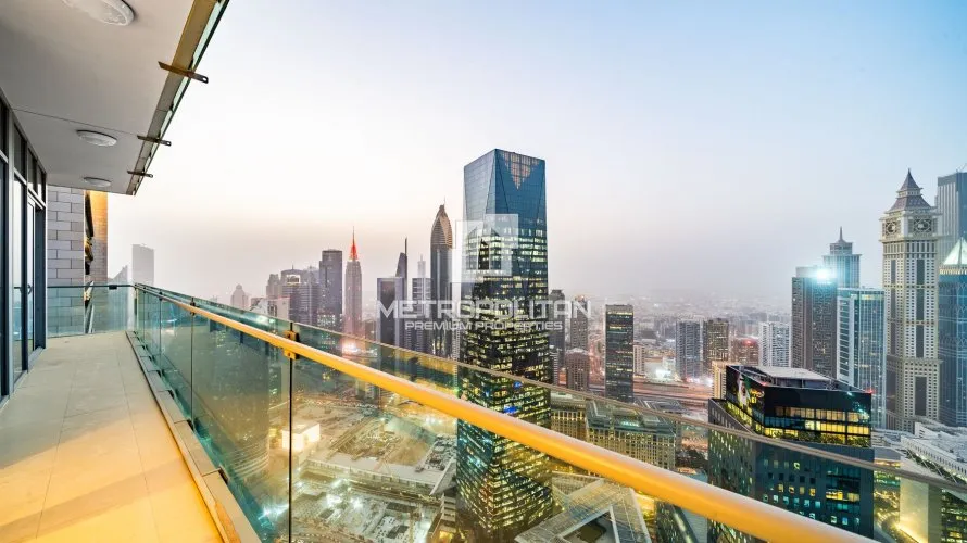 Apartamento de 2 dormitorios en DIFC, UAE No. 115 № 13