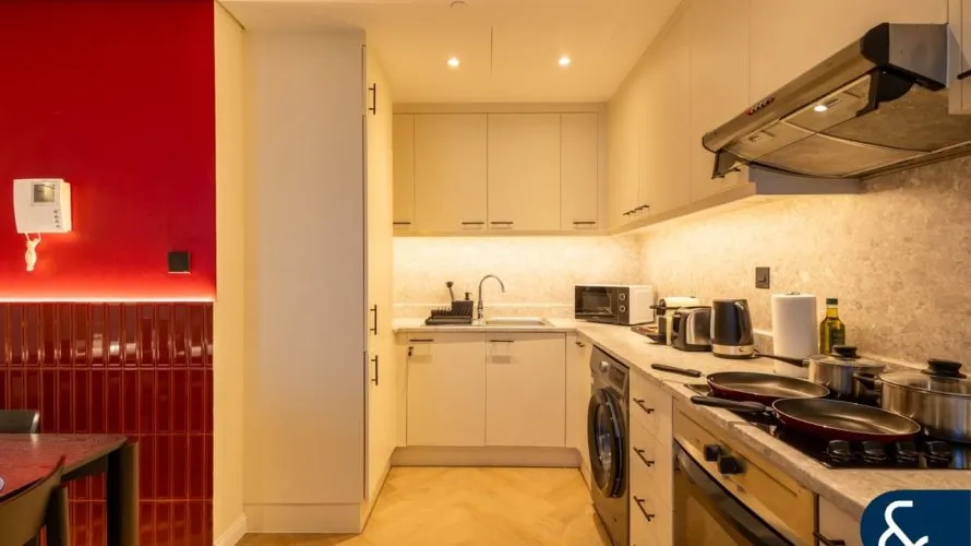 Apartamento de 1 dormitorio en DIFC, UAE No. 122 № 3