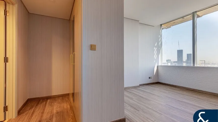 Apartamento de 1 dormitorio en DIFC, UAE No. 133 № 1