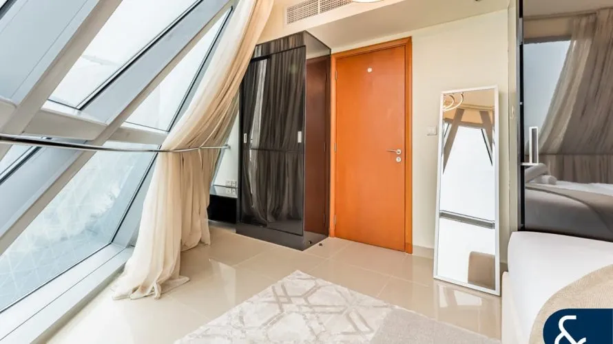Apartamento de 1 dormitorio en Park Towers, UAE No. 229 № 8