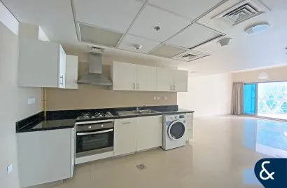 Apartamento de 1 dormitorio en Park Towers, UAE No. 231