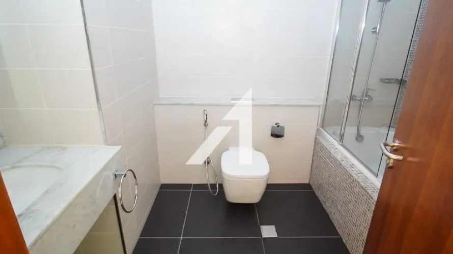 Apartamento de 1 dormitorio en Central Park Tower, UAE No. 233 № 5