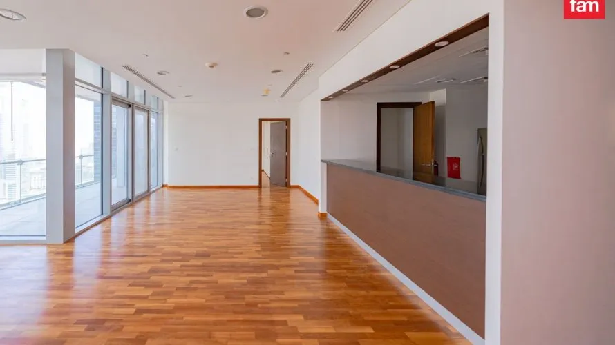 Apartamento de 3 dormitorios en DIFC, UAE No. 385 № 8