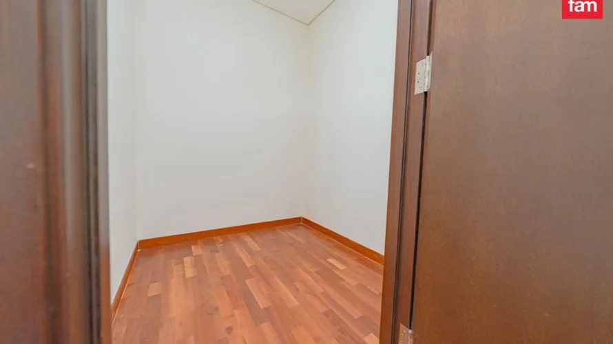 Apartamento de 3 dormitorios en DIFC, UAE No. 386 № 12