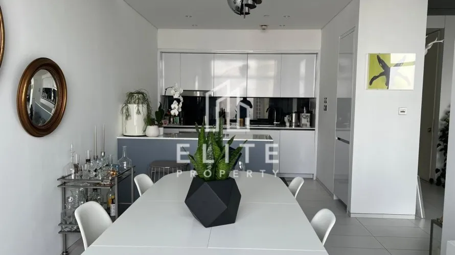 Apartamento de 2 dormitorios en DIFC, UAE No. 482 № 21