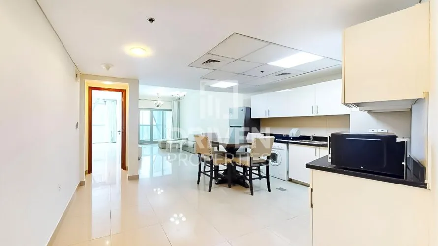 Apartamento de 1 dormitorio en Park Towers, UAE No. 476 № 5