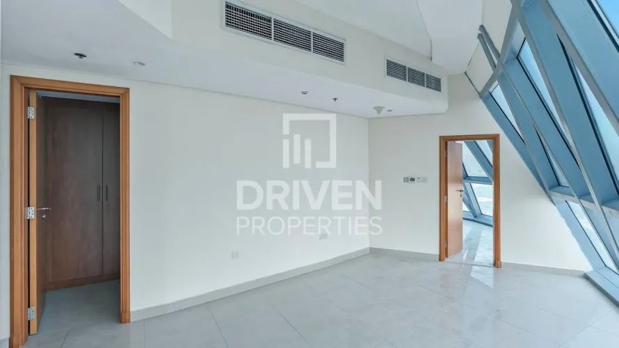 Apartamento de 1 dormitorio en Park Towers, UAE No. 489 № 6