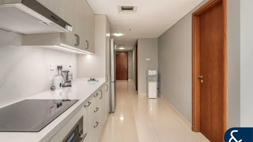 Appartement de 3 chambres à Park Towers, UAE No. 176 № 17