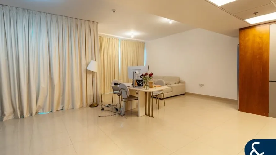 Appartement de 1 chambre à Park Towers, UAE No. 137 № 17