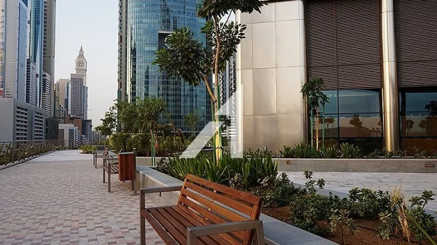 Duplex de 2 chambres à Central Park Tower, UAE No. 165 № 1