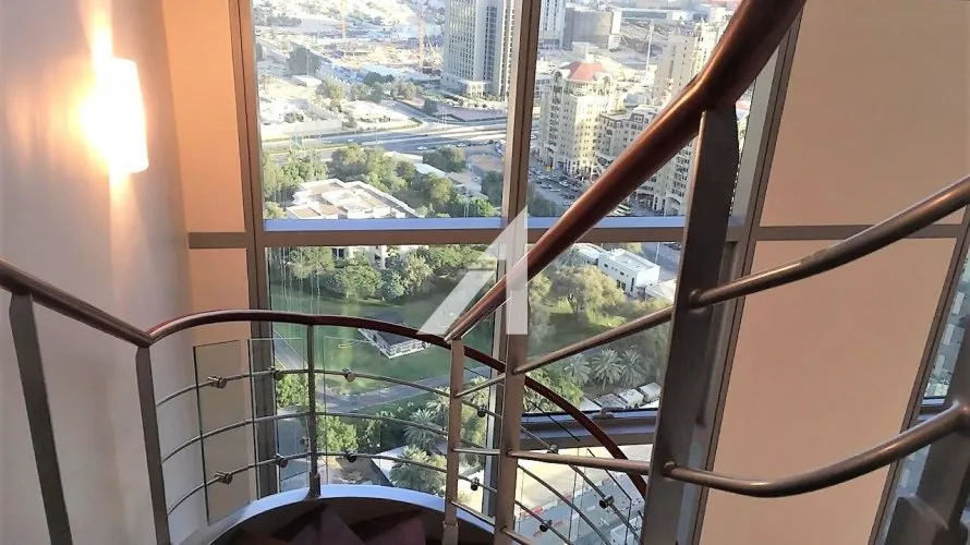 Duplex de 2 chambres à Central Park Tower, UAE No. 165 № 16