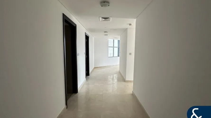 Appartement de 2 chambres à DIFC, UAE No. 134 № 12