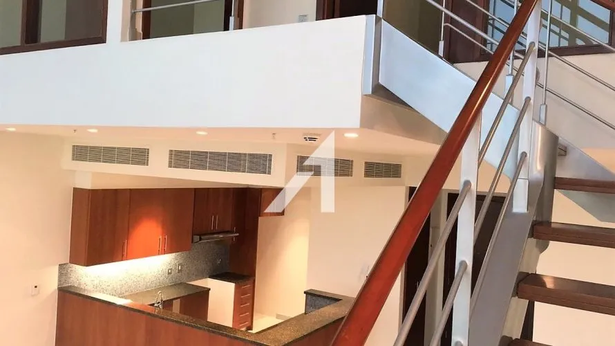 Duplex de 2 chambres à Central Park Tower, UAE No. 165 № 18