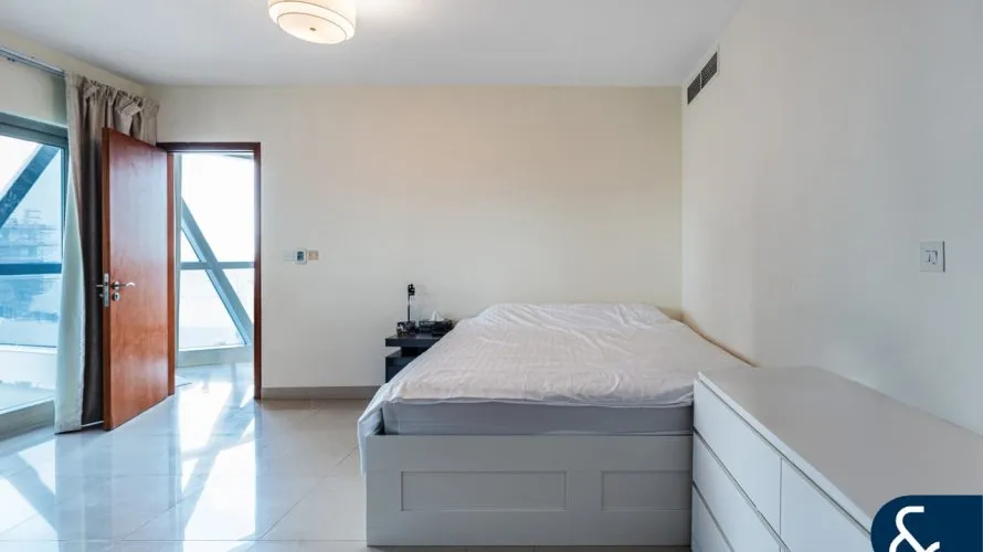 Appartement de 3 chambres à Park Towers, UAE No. 176 № 8