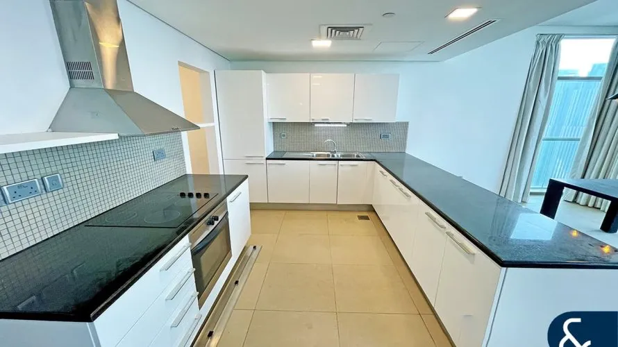 LIBERTY HOUSE TOWER à DIFC, UAE No. 13 № 11