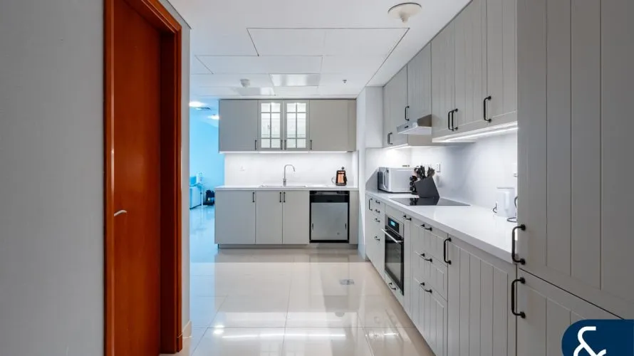 Appartement de 3 chambres à Park Towers, UAE No. 176 № 15