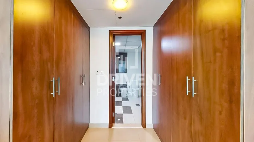 Appartement de 1 chambre à Park Towers, UAE No. 476 № 1