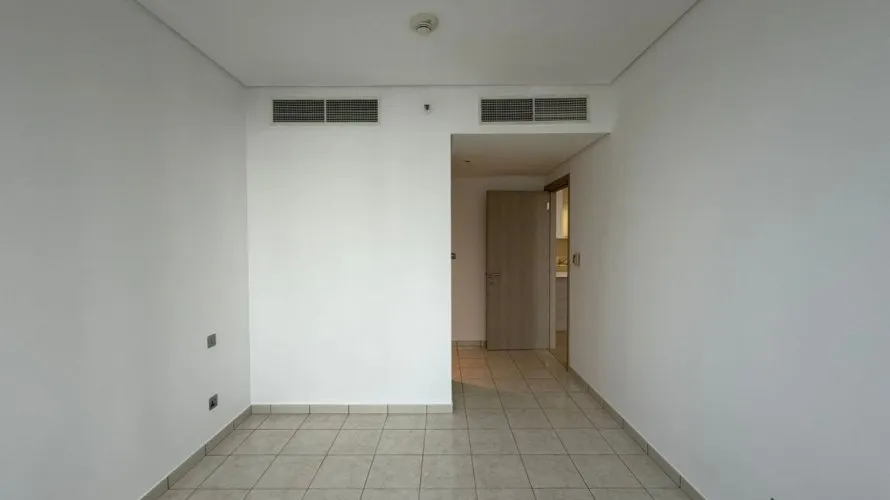 Квартира с 1 спальней в  DIFC, Дубай, ОАЭ №162 № 1