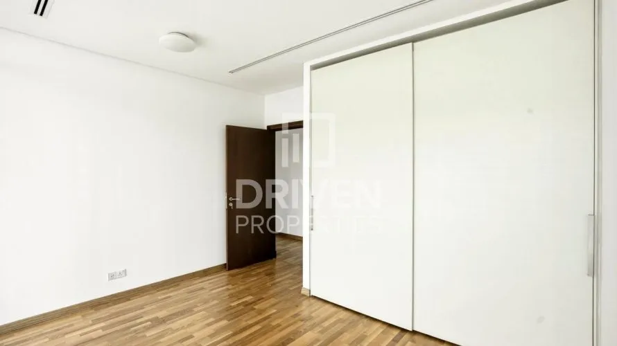 Квартира с 3 спальнями в DIFC, Дубай, ОАЭ №445 № 8