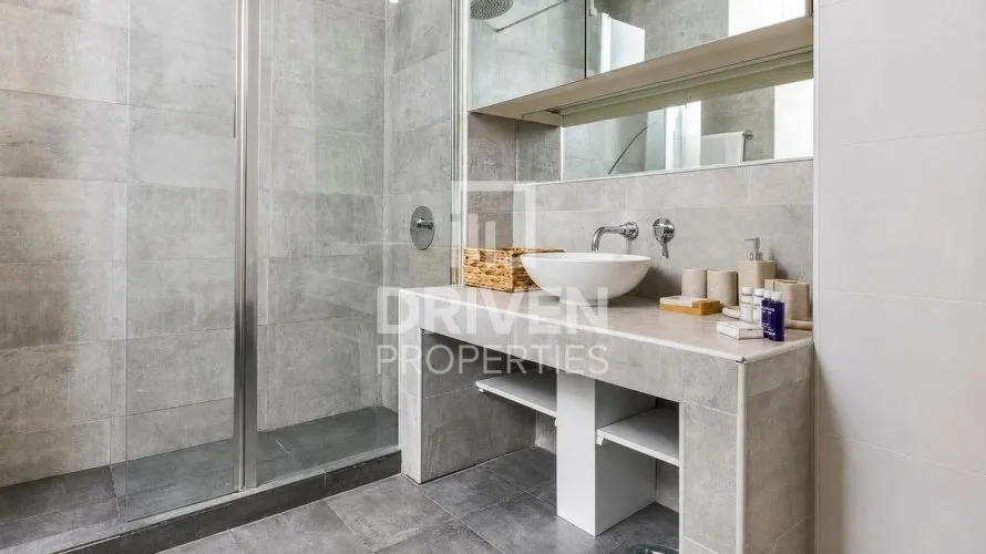 Квартира с 1 спальней в DIFC, Дубай, ОАЭ №493 № 1