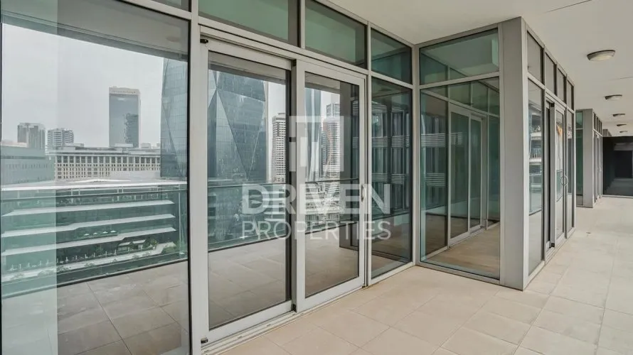 Квартира с 3 спальнями в DIFC, Дубай, ОАЭ №474 № 3