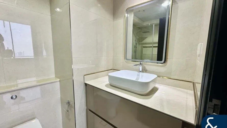 3 bedrooms apartment for sale , DIFC, Dubai, UAE No. 119 № 10