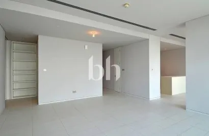 2 bedrooms apartment for sale , DIFC, Dubai, UAE No. 77