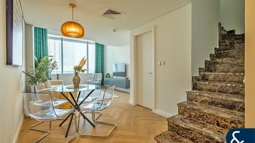 2 bedrooms apartment for sale , DIFC, Dubai, UAE No. 118 № 1