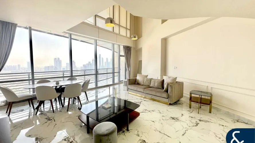3 bedrooms apartment for sale , DIFC, Dubai, UAE No. 119 № 1