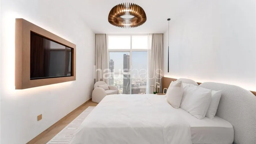 3 bedrooms apartment for sale , Central Park Tower, DIFC, Dubai, UAE No. 60 № 11
