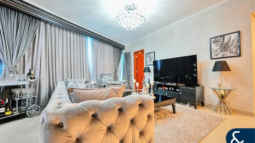 2 bedrooms apartment for sale , Park Towers, DIFC, Dubai, UAE No. 157 № 2