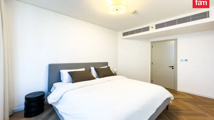 2 bedrooms apartment for sale , DIFC, Dubai, UAE No. 33 № 10