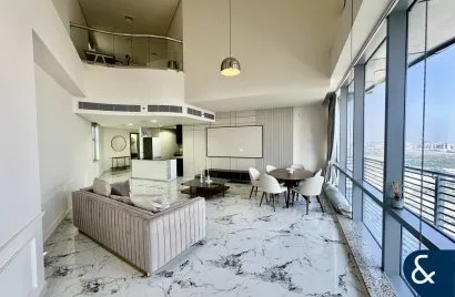 3 bedrooms apartment for sale , DIFC, Dubai, UAE No. 119