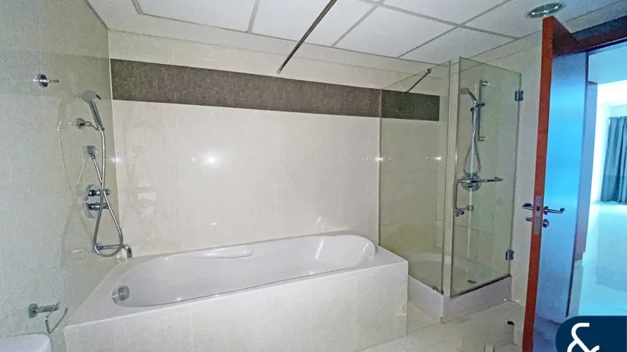 1 bedroom apartment for sale , Park Towers, DIFC, Dubai, UAE No. 231 № 11
