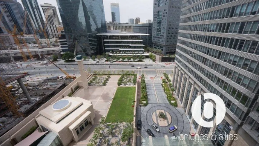 3 bedrooms apartment for sale , DIFC, Dubai, UAE No. 239 № 8
