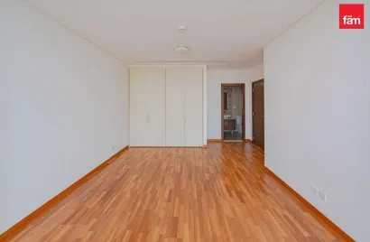 3 bedrooms apartment for sale, DIFC, Dubai, UAE No. 386