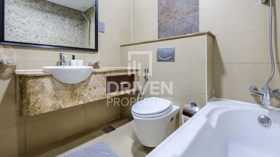 Studio apartment for sale, DIFC, Dubai, UAE No. 460 № 1