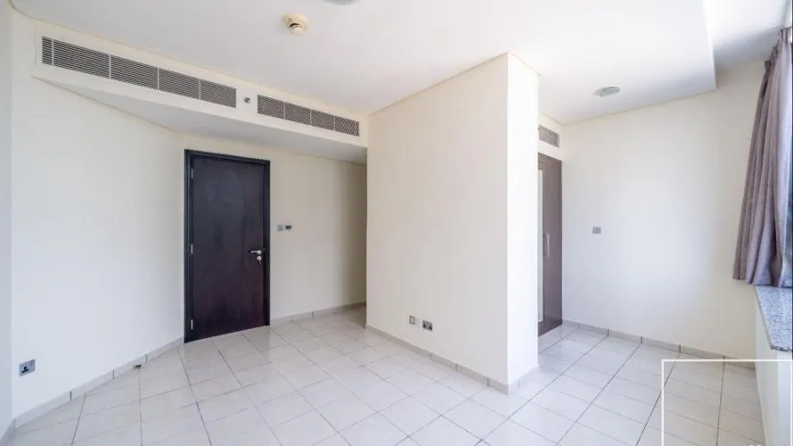 2 bedrooms apartment for sale, DIFC, Dubai, UAE No. 536 № 6